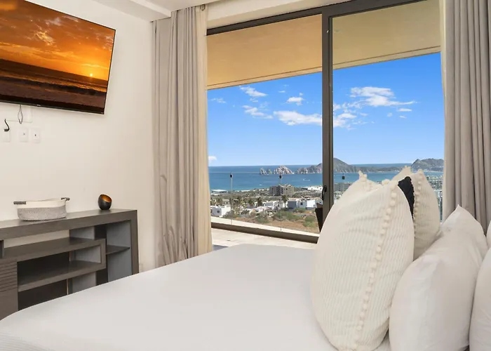 Mistiq Penthouse Private Rooftop Deck & Pool Сasa de vacaciones Cabo San Lucas